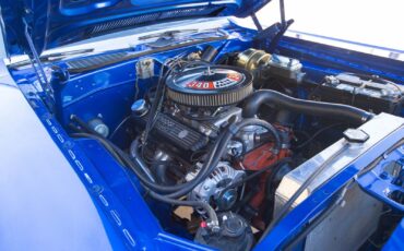 Dodge-Challenger-1972-Coupe-4