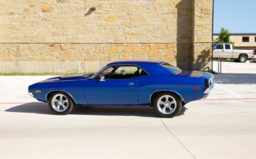 Dodge-Challenger-1972-Coupe-6