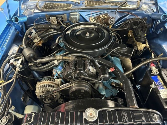 Dodge-Challenger-1972-Medium-TurquoiseWhi-White-Vinyl-14