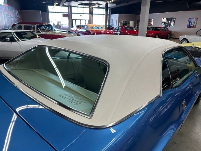 Dodge-Challenger-1972-Medium-TurquoiseWhi-White-Vinyl-8