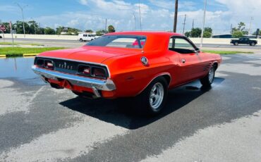 Dodge-Challenger-1973-Coupe-5