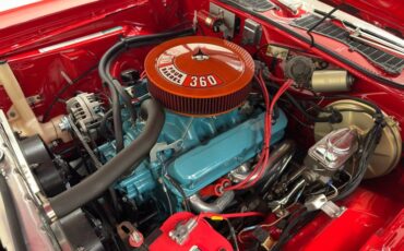 Dodge-Challenger-1974-Bright-Red-Black-23