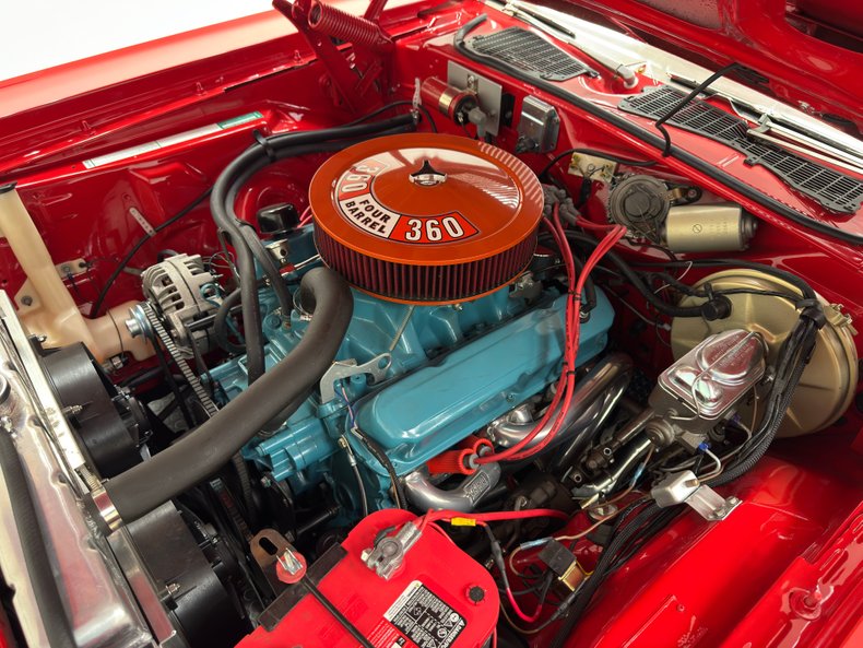 Dodge-Challenger-1974-Bright-Red-Black-23