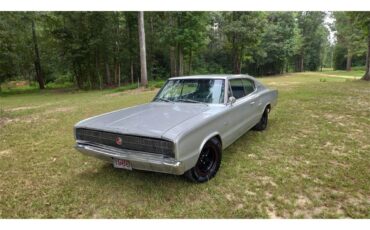 Dodge-Charger-1966-Silver