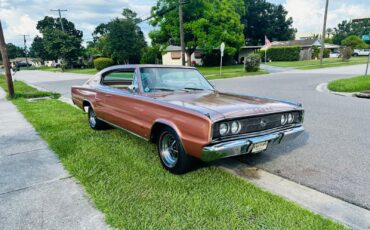 Dodge-Charger-1967-Fastback-2