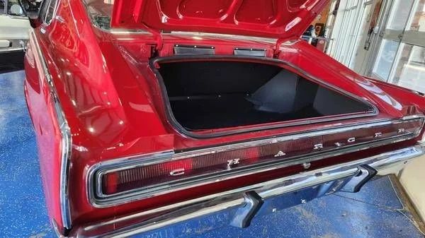 Dodge-Charger-1967-Red-WhiteBlack-12