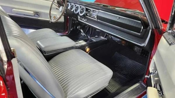 Dodge-Charger-1967-Red-WhiteBlack-4
