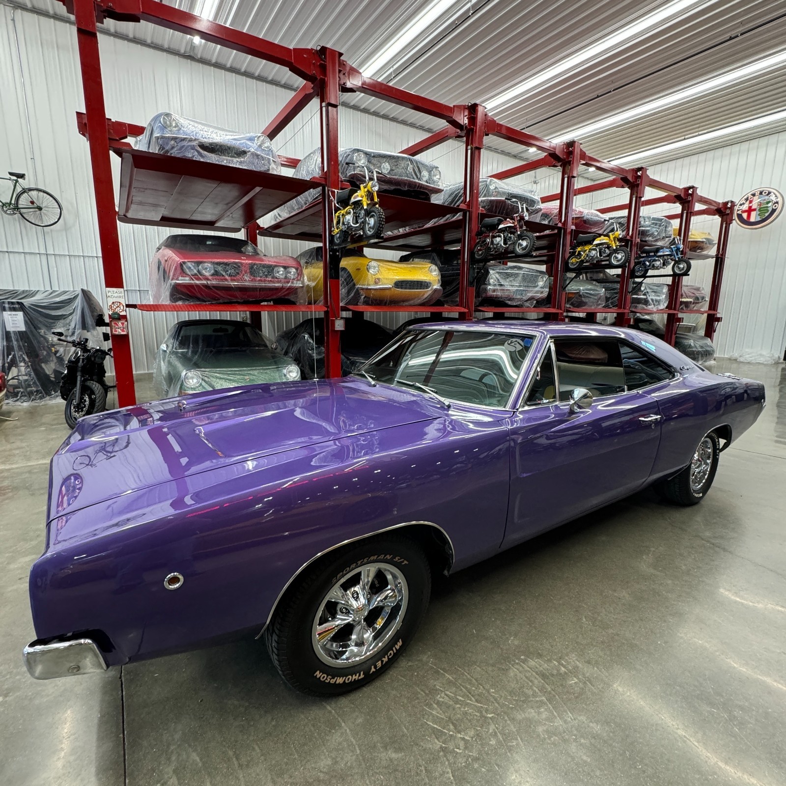 Dodge-Charger-1968-1