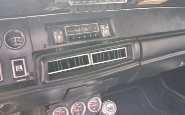 Dodge-Charger-1968-12