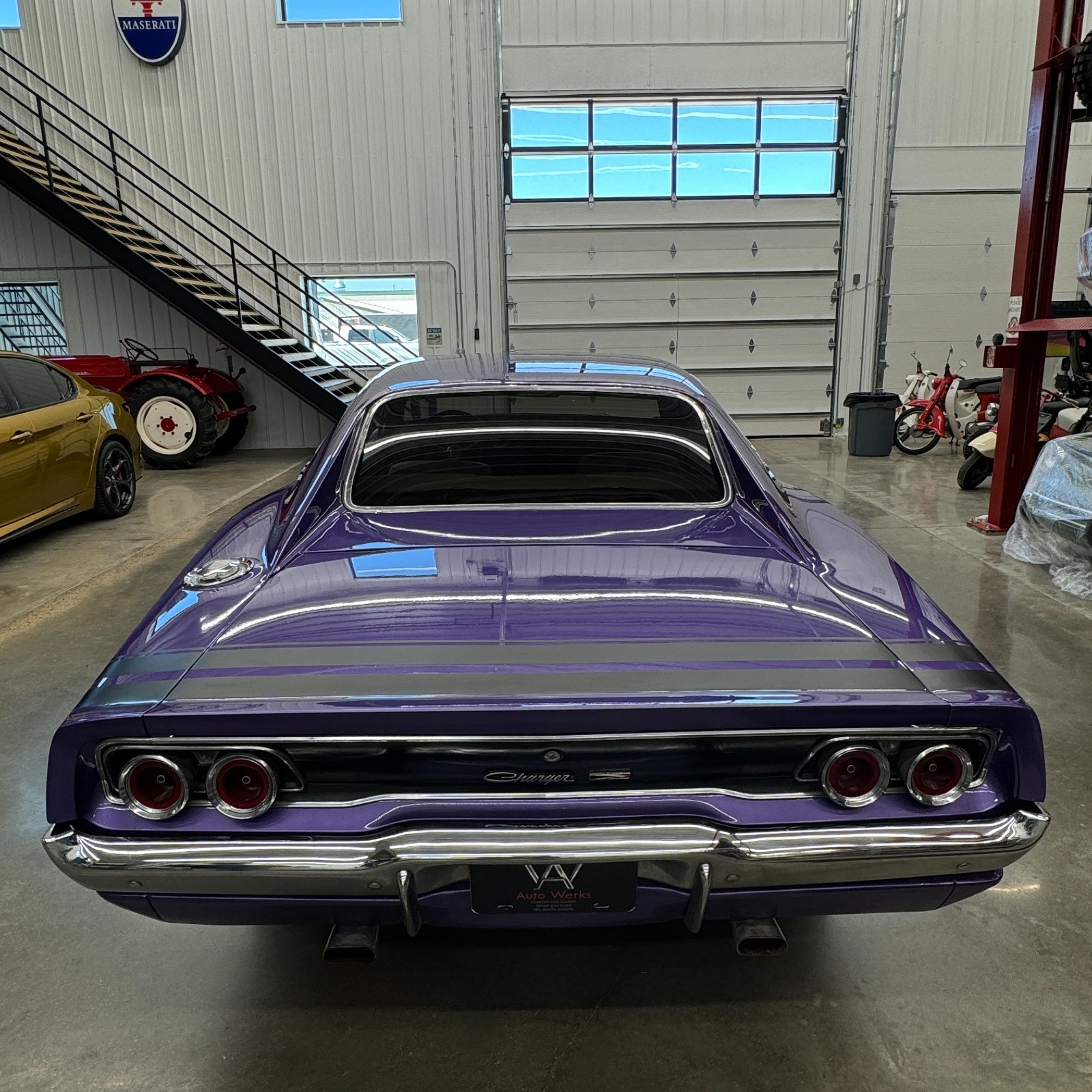 Dodge-Charger-1968-3