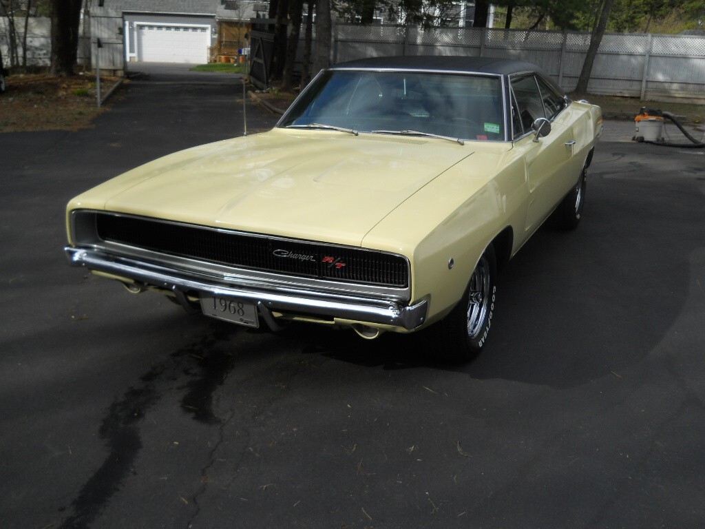 Dodge-Charger-1968-3