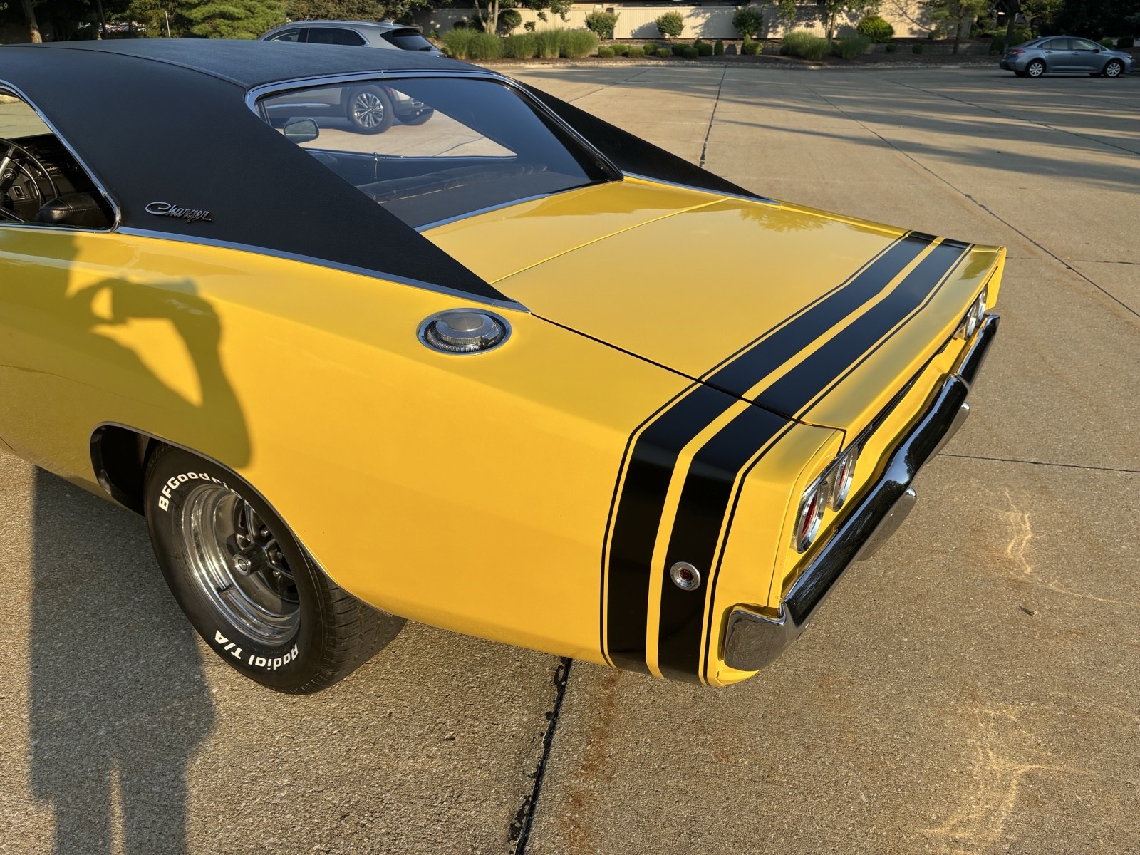 Dodge-Charger-1968-Coupe-4