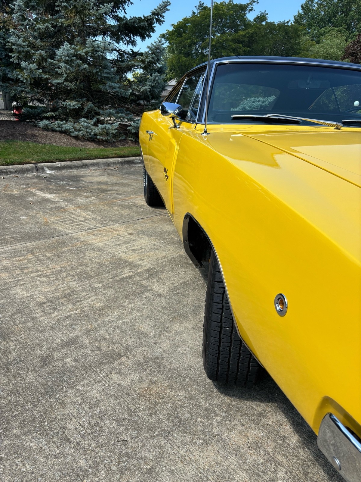 Dodge-Charger-1968-Coupe-6