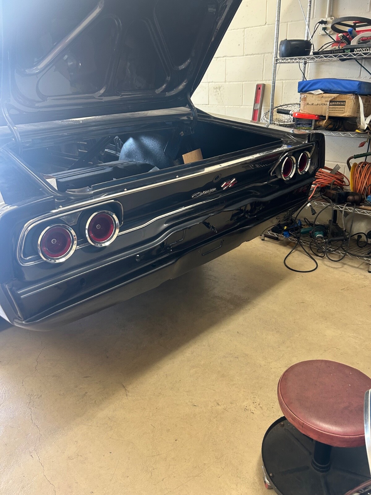 Dodge-Charger-1968-Sedan-8
