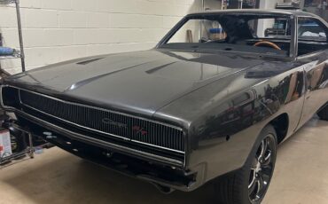 Dodge-Charger-1968-Sedan-9