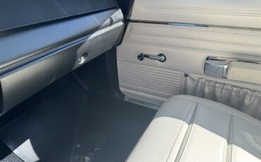 Dodge-Charger-1968-TAN-BLACK-18