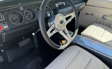Dodge-Charger-1968-TAN-BLACK-19