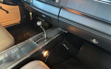 Dodge-Charger-1968-TAN-BLACK-21
