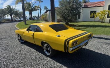 Dodge-Charger-1968-yellow-black-10