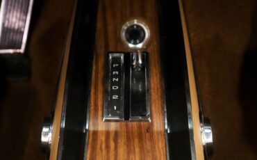 Dodge-Charger-1969-Black-Tan-2