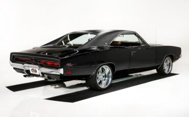 Dodge-Charger-1969-Black-Tan-28