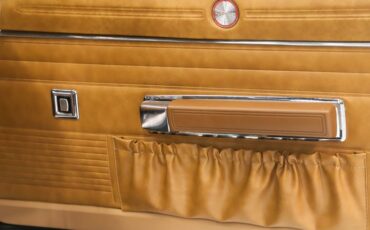 Dodge-Charger-1969-Black-Tan-33