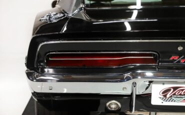 Dodge-Charger-1969-Black-Tan-34