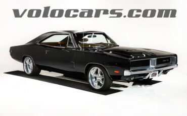 Dodge-Charger-1969-Black-Tan