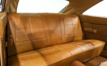 Dodge-Charger-1969-Black-Tan-40