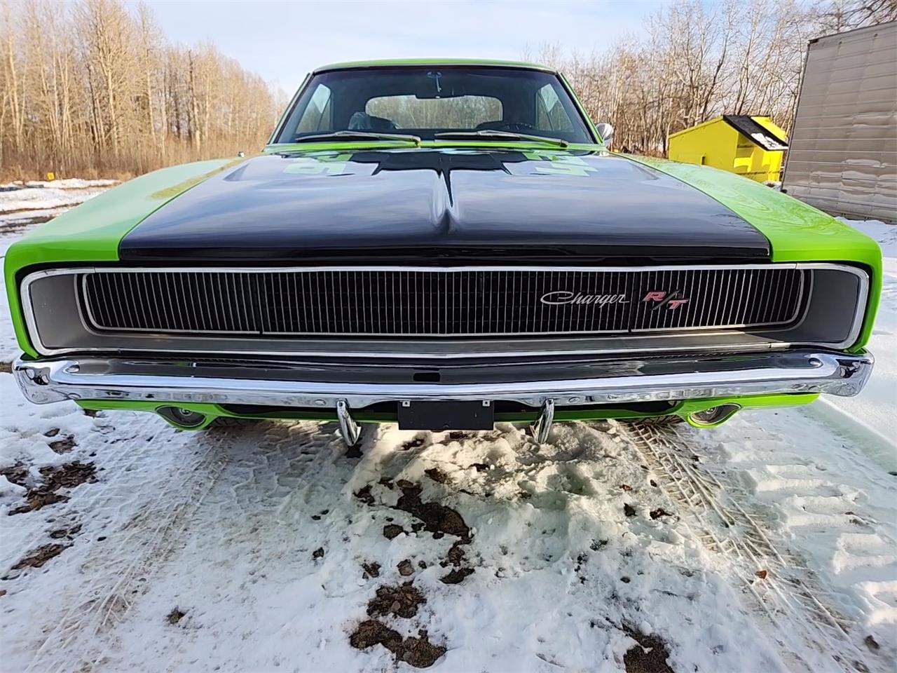 Dodge-Charger-1969-Green-black-and-grey-17