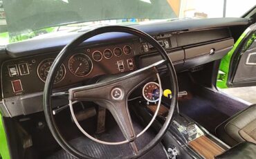 Dodge-Charger-1969-Green-black-and-grey-3