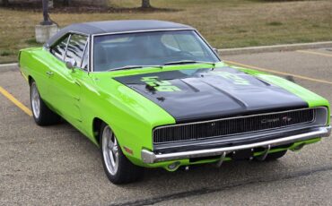 Dodge-Charger-1969-Green-black-and-grey