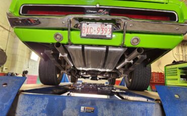 Dodge-Charger-1969-Green-black-and-grey-7