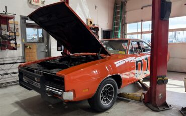 Dodge-Charger-1969-TNT-Express-Orange-Tan-14