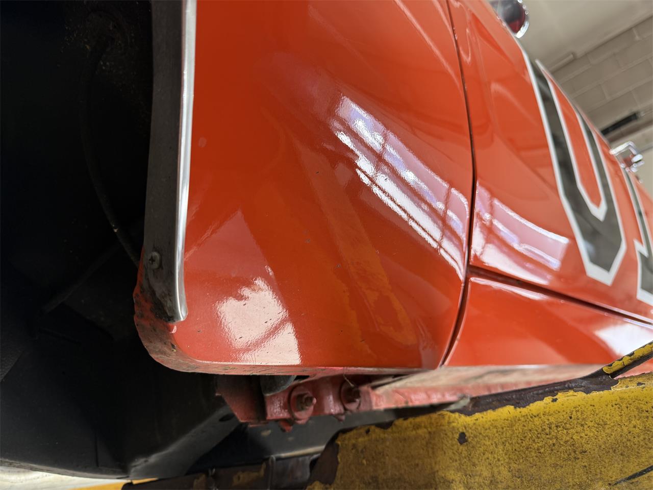 Dodge-Charger-1969-TNT-Express-Orange-Tan-23