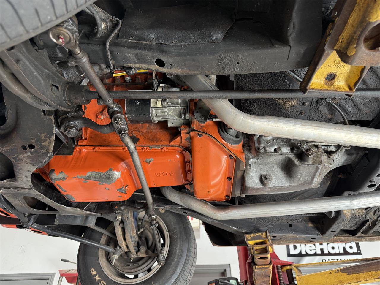 Dodge-Charger-1969-TNT-Express-Orange-Tan-52