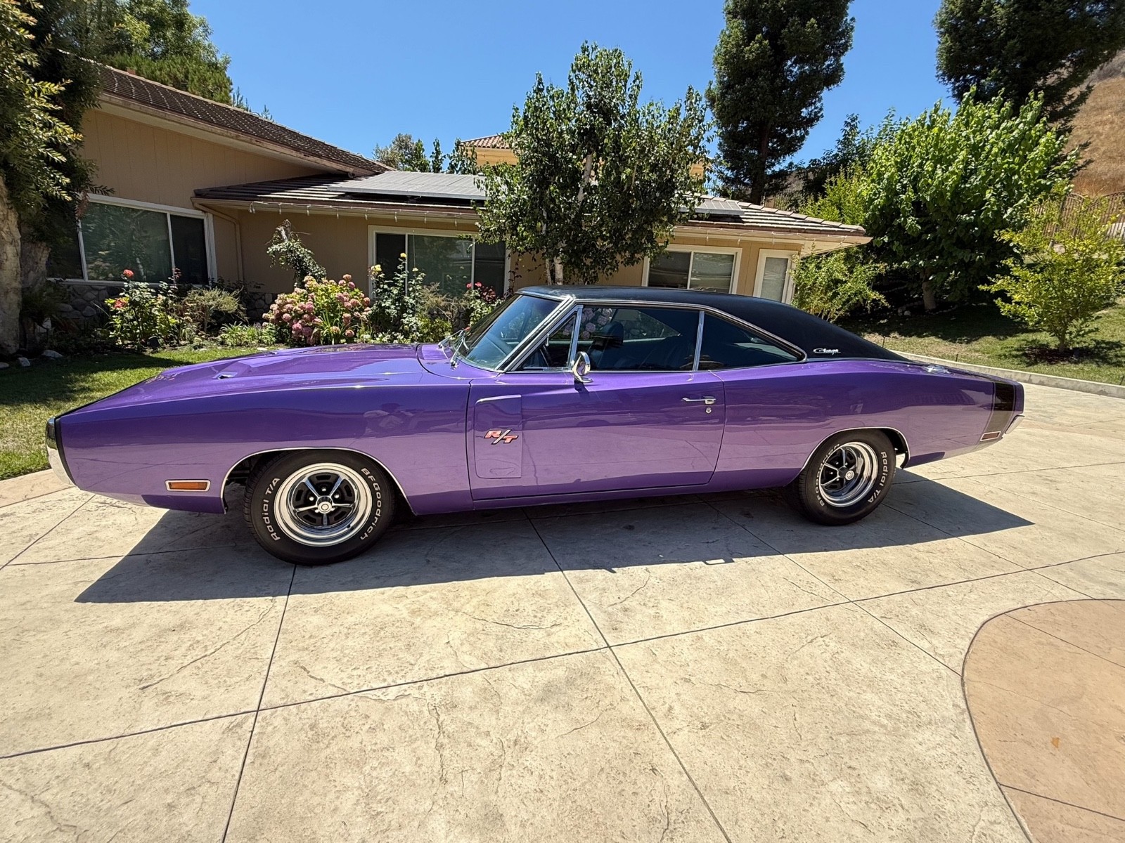 Dodge-Charger-1970-1
