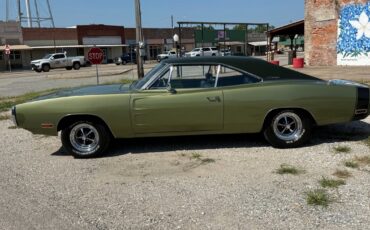 Dodge-Charger-1970-28