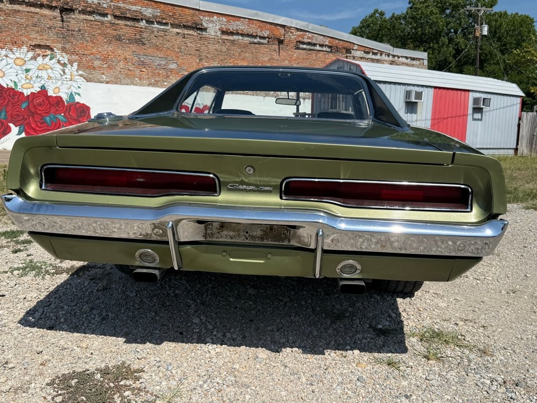 Dodge-Charger-1970-4