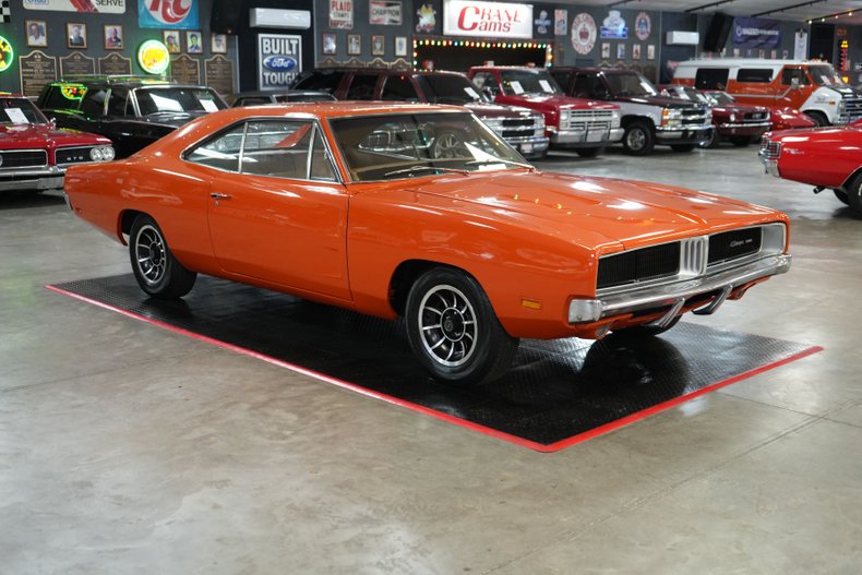 Dodge-Charger-1970-Orange-Tan-15