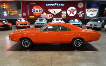 Dodge-Charger-1970-Orange-Tan-18