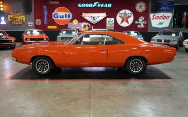 Dodge-Charger-1970-Orange-Tan-2