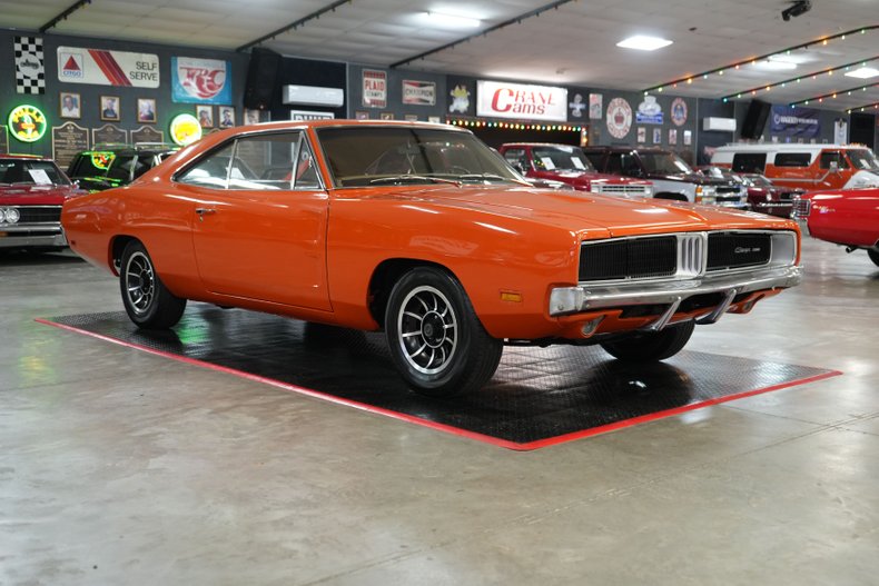 Dodge-Charger-1970-Orange-Tan-30