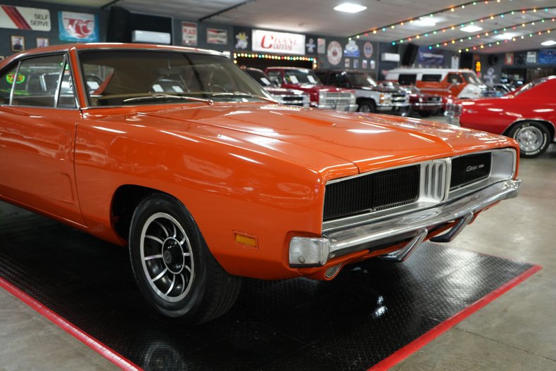 Dodge-Charger-1970-Orange-Tan-35