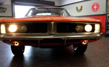 Dodge-Charger-1970-Orange-Tan-37