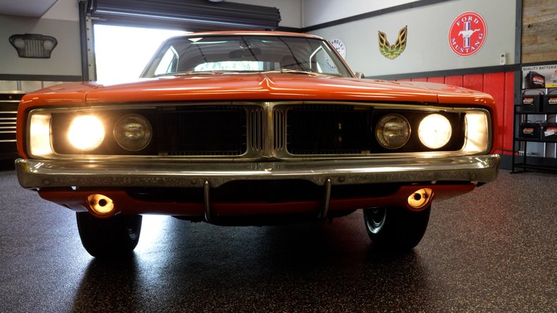 Dodge-Charger-1970-Orange-Tan-37