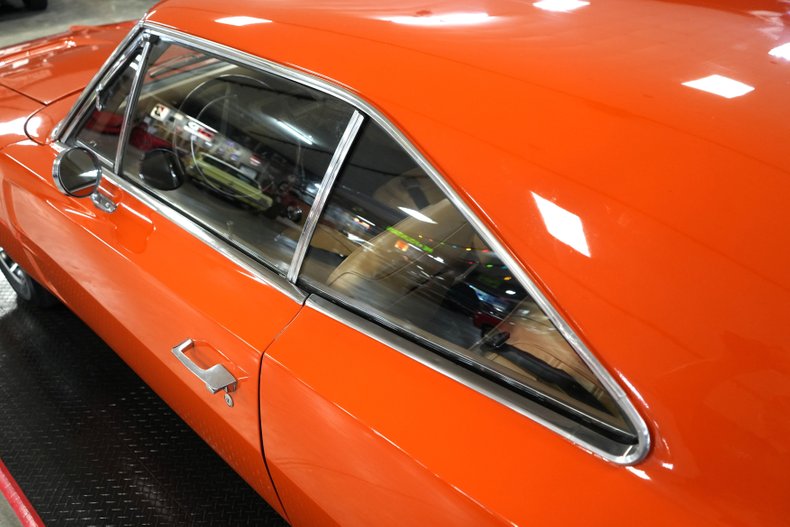Dodge-Charger-1970-Orange-Tan-46