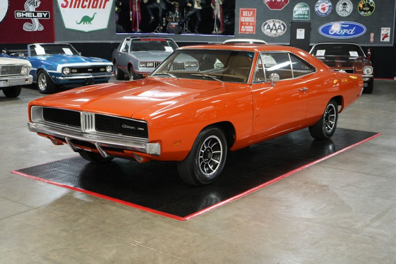 Dodge-Charger-1970-Orange-Tan-7