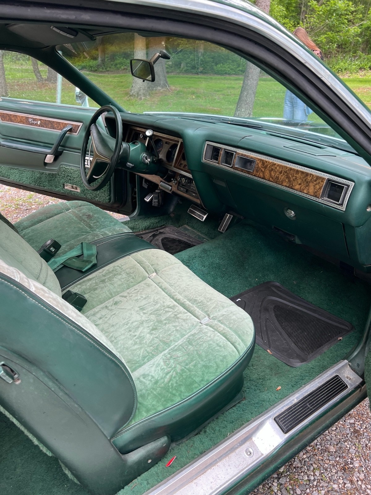 Dodge-Charger-1975-Coupe-12