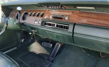 Dodge-Charger-rt-1969-Gold-Green-35